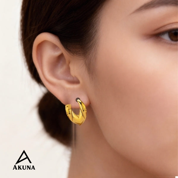 Akuna Minimalist Gold Hoop Earrings — Stainless Steel, Anti-Tarnish, Hypoallergenic