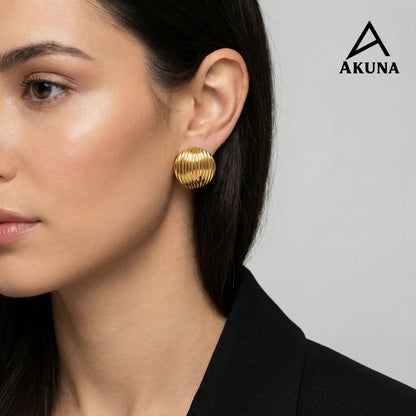 Akuna Gold Stud Earrings: Textured Round Stainless Steel - Elegant & Modern