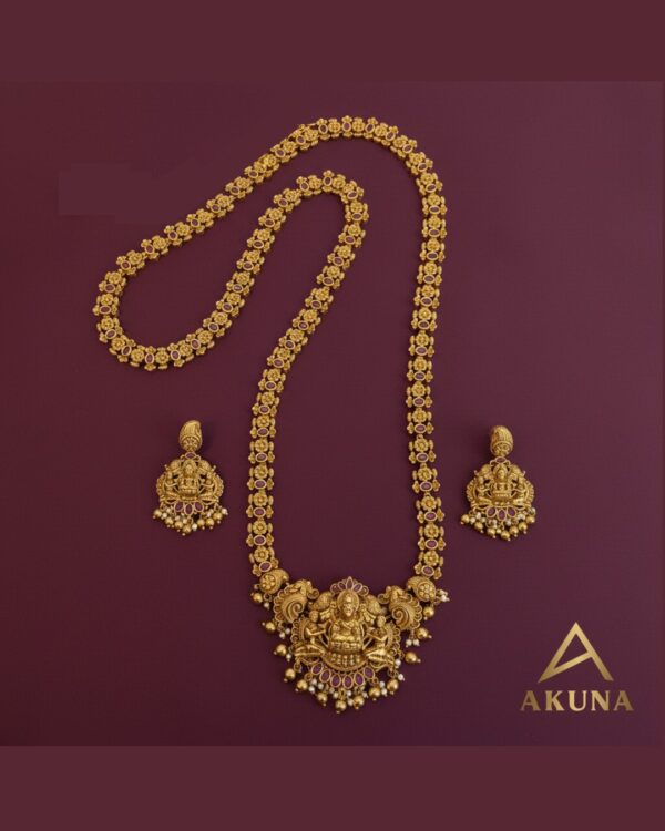 Vaibhava Lakshmi Haaram Set